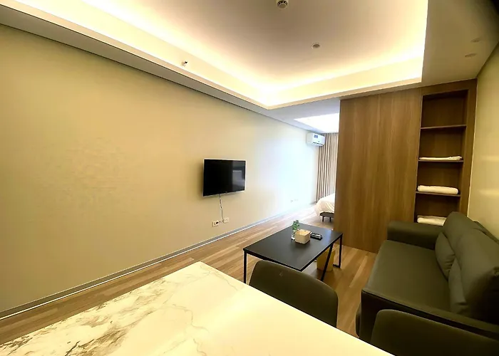 Center Business Near Ayala Mall And Pitx *