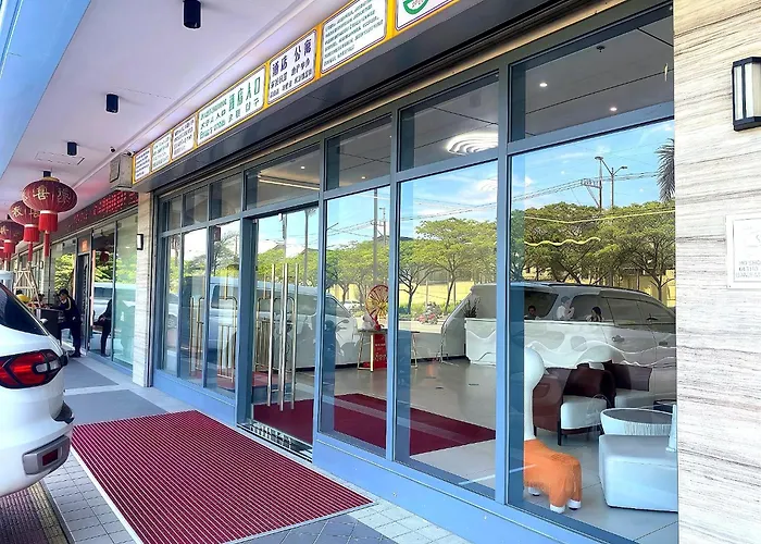 Center Business Near Ayala Mall And Pitx