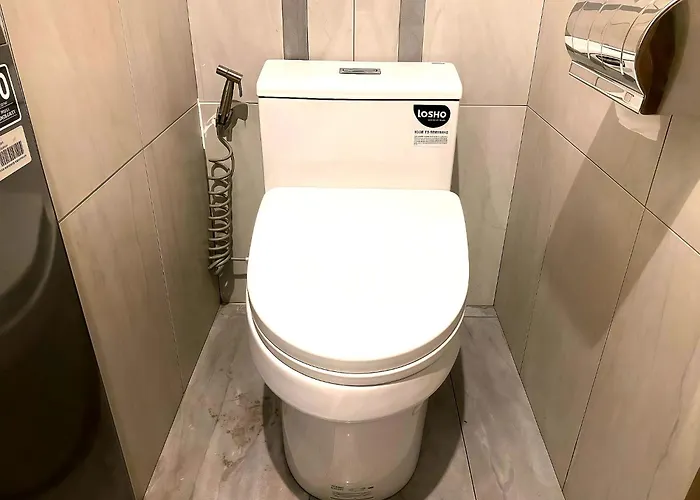 Center Business Near Ayala Mall And Pitx Apartment *