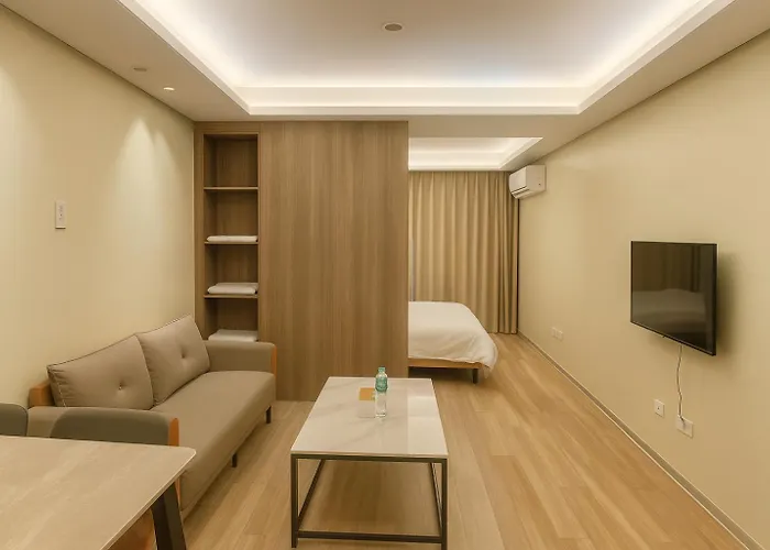 Apartment Center Business Near Ayala Mall And Pitx